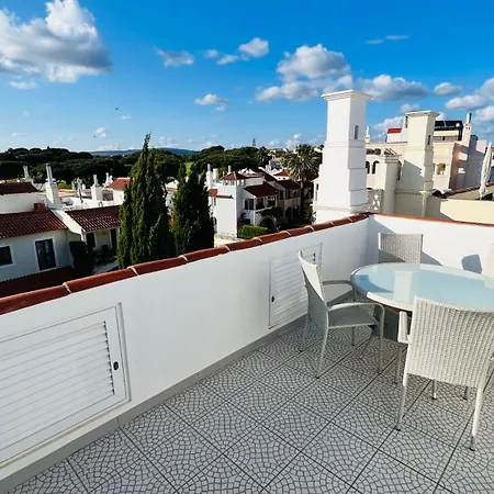 Charmoso T2 Triplex Com Rooftop No Old Village, Vilamoura Appartamento *