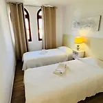 Charmoso T2 Triplex Com Rooftop No Old Village, Vilamoura * Quarteira